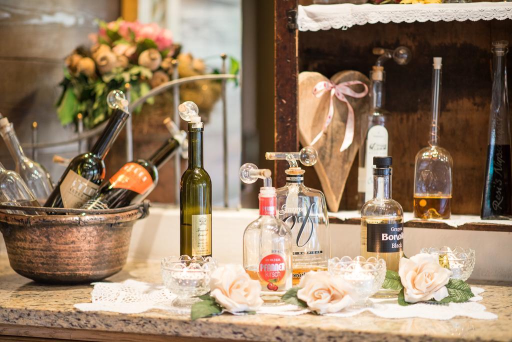 Familien- & Vitalhotel Auenhof Фулпмес Екстериор снимка