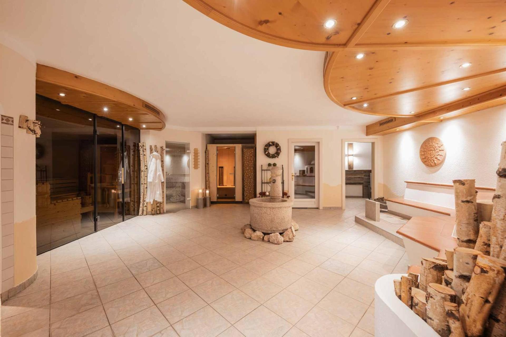 Familien- & Vitalhotel Auenhof Фулпмес Екстериор снимка